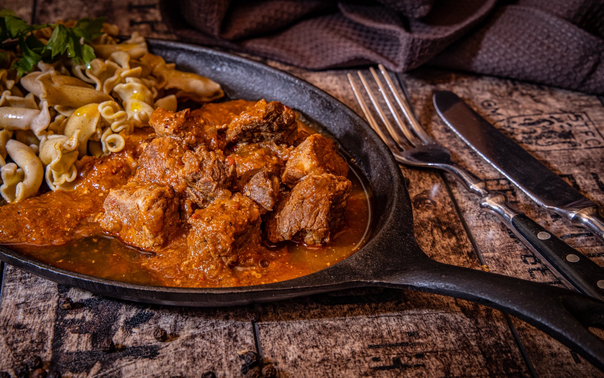 Pauls Gulasch mit Chillifreund