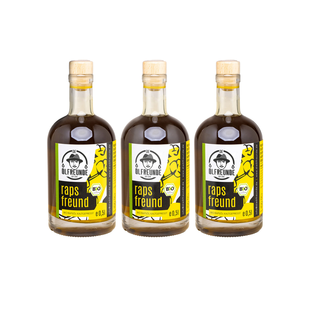 Drei Flaschen mit je 500ml kaltgepresstes Bio-Rapsöl der Marke Die Ölfreunde.