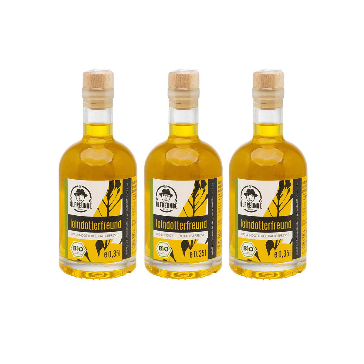 Drei Flaschen mit je 350ml Bio-Leindotteröl der Marke Die Ölfreunde