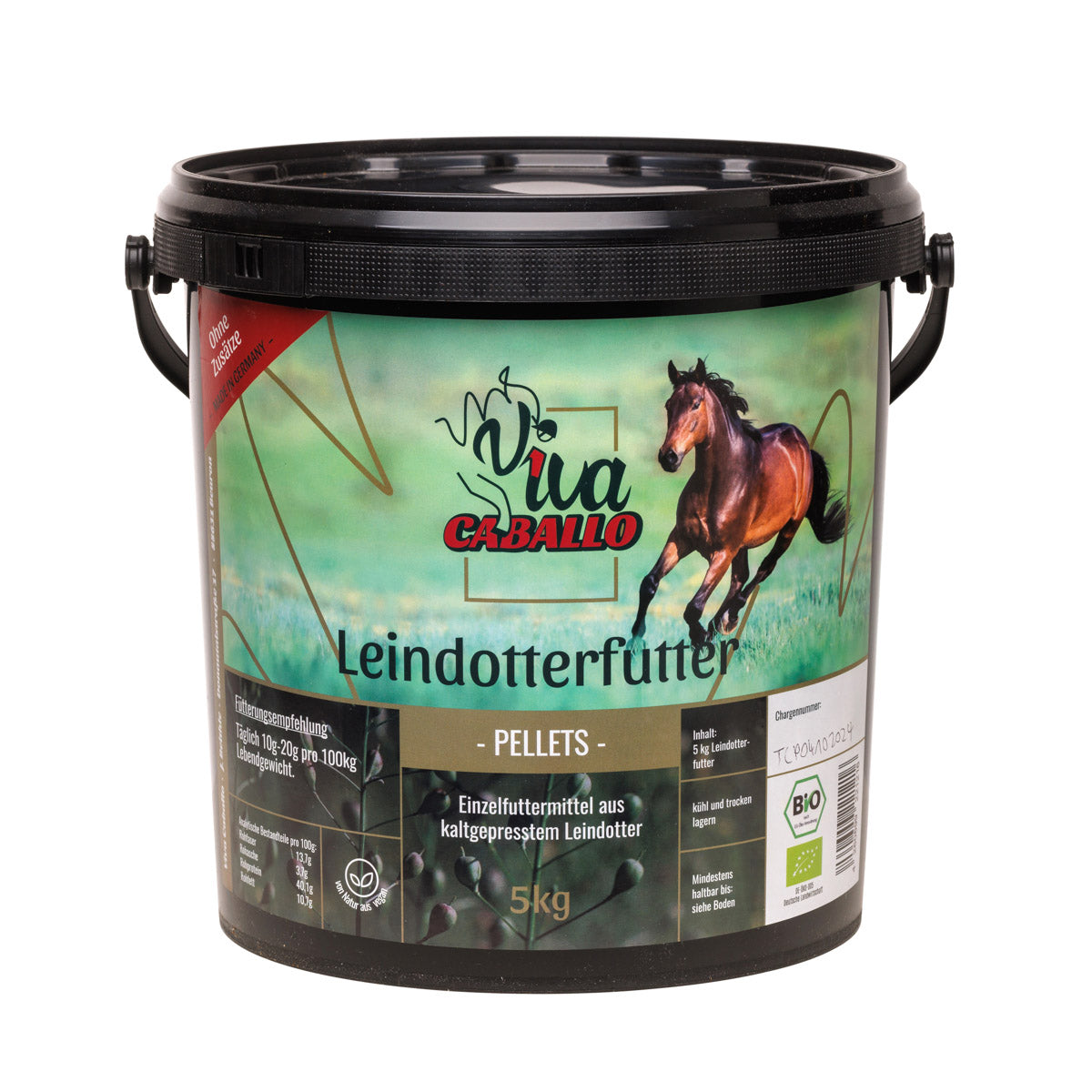 Ein Eimer mit 5kg Bio-Leindotterfutter-Pellets der Marke Viva Cabello.
