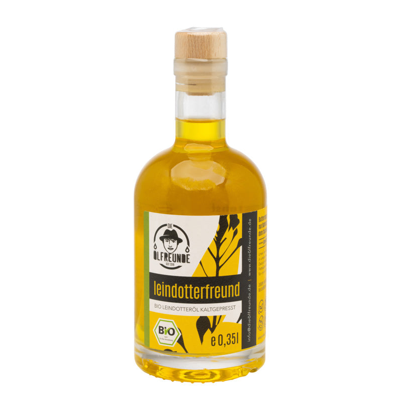 350-ml-Flasche Bio-Leindotteröl der Marke Die Ölfreunde.