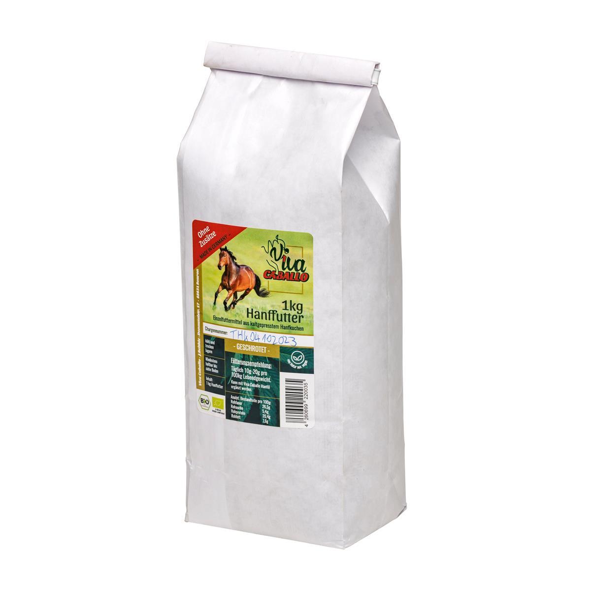 1-kg-Tüte geschrotetes Bio-Hanffutter von Marke Viva Caballo mit grünem Etikett.